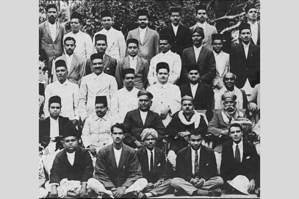 Figure 13b. Mohenjodaro Excavation Team led by Rao Bahadur Kashinath Narayan Dikshit of the Archaeological Survey of India (Source: Harappa.com)