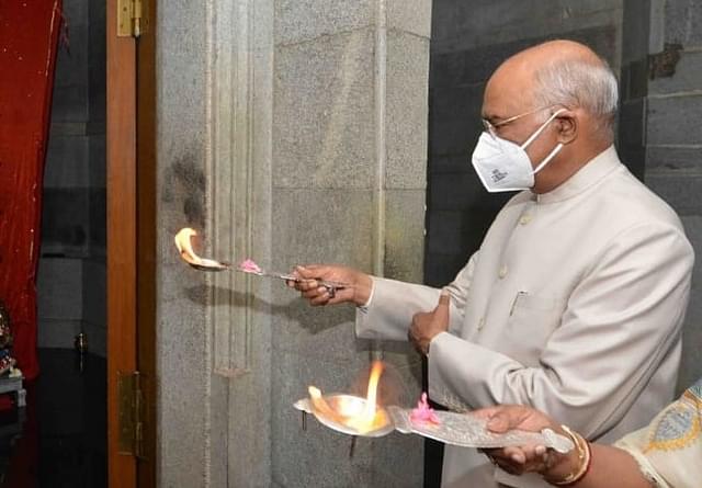 President Kovind during a visit to a temple in Dec, 2020 (@rashtrapatibhnv/twitter)