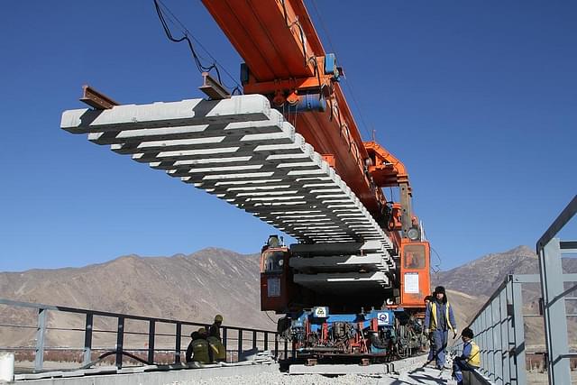 A construction site of the Lhasa-Nyingchi Railway in Sangri County of Shannan, Tibet.&nbsp;