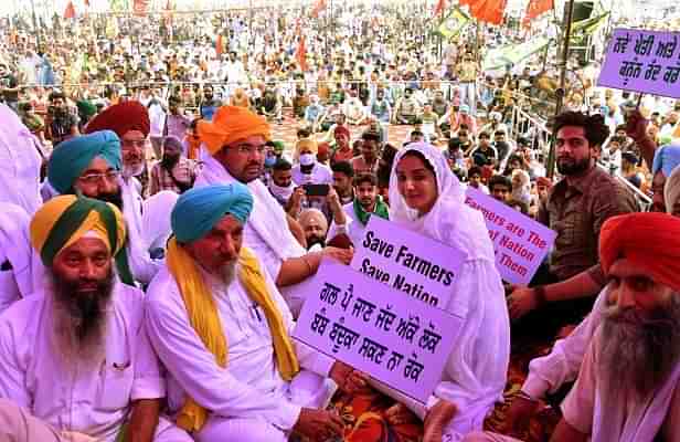 A rally held by the protesting farmers in Amritsar (@photoprabhjot/Twitter)