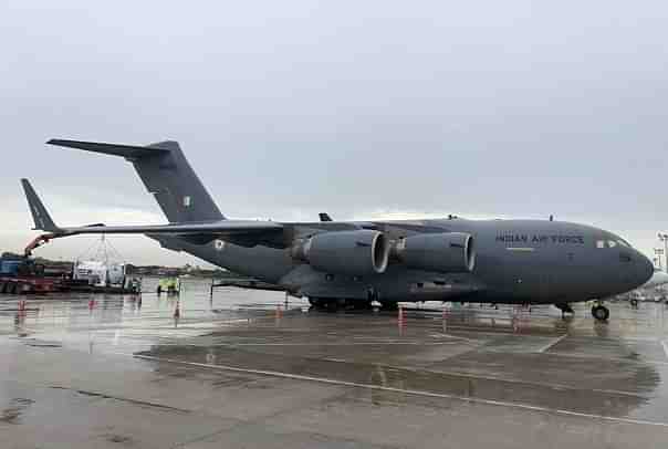 IAF C-17 at Singapore’s Changi International Airport (@PIBSrinagar/Twitter)