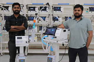 Nocca Robotics founders Nikhil Kurele (left) and Harshit Rathore (right) with their ventilator V310