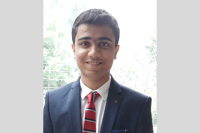 ‘Smart Jab’: Teen Innovator Behind 'Swadeshi Tech' Launches App To Help ...