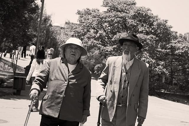 An old couple in China (Flickr) 