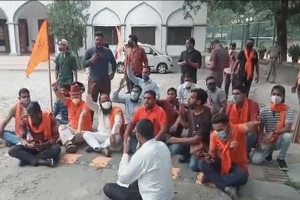 protesting Hindu activists.