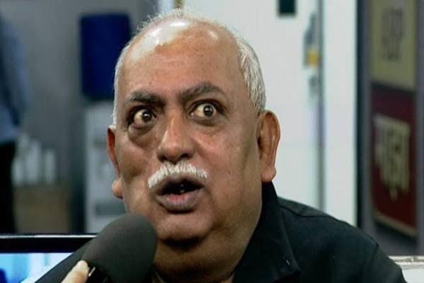 Urdu poet Munawwar Rana (via Twitter)