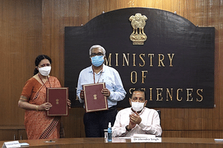 MoU signed between the Ministry of Earth Sciences and the Department of Biotechnology, with Union Minister Dr Jitendra Singh in attendance