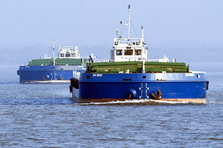An inland shipping vessel on NW-2.