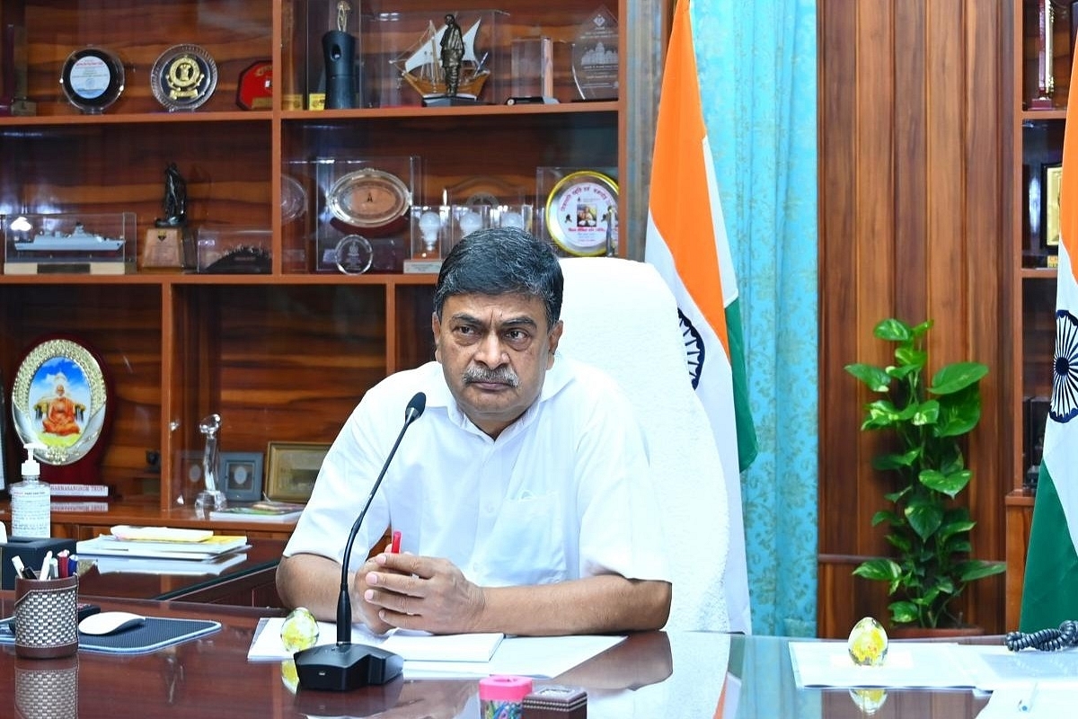 Union Minister of Power, New and Renewable Energy (MNRE) R K Singh (Twitter) 