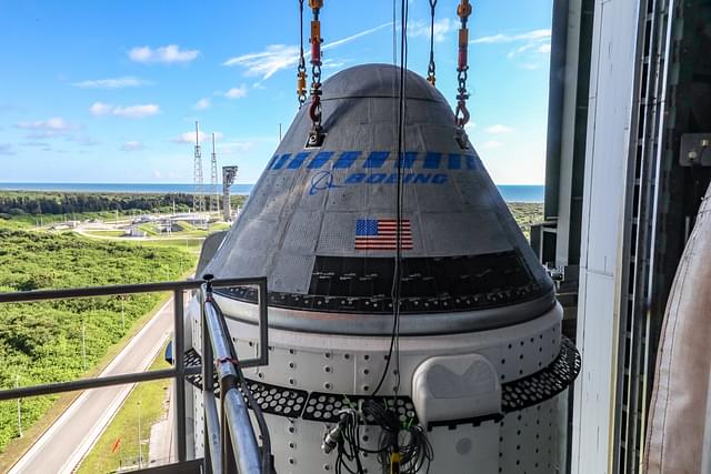 The Boeing CST-100 Starliner spacecraft is secured atop a United Launch Alliance Atlas V rocket (Photo: Boeing/John Grant)
