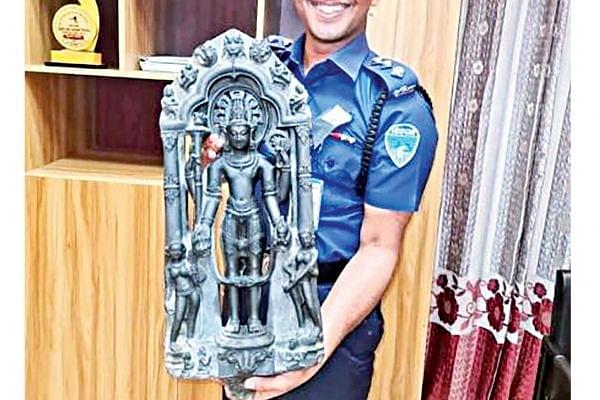 Lord Vishnu idol was recovered in Bangladesh (Pic Via Daily Star website)