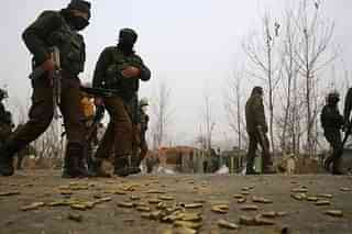 Security forces personnel in J&K (Representative Image) Photo by Waseem Andrabi/Hindustan Times via Getty Images)