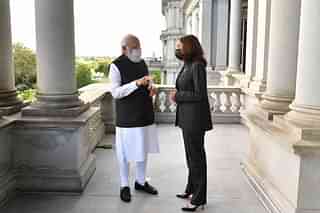 PM Modi with US VP Kamala Harris (Pic Via Twitter)
