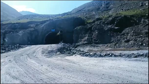 Zojila tunnel.