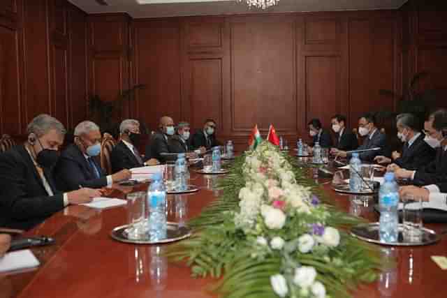 EAM S Jaishankar met with Chinese FM Wang Yi on the sidelines of SCO Summit (Pic Via Twitter)