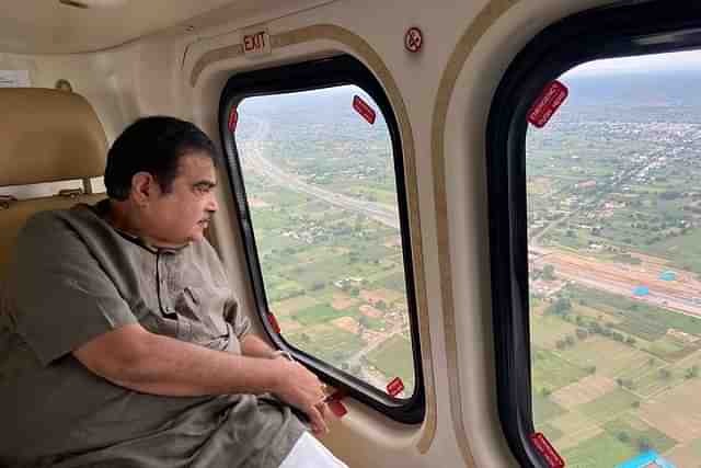 Union Minister Nitin Gadkari undertaking an aerial survey of Delhi - Mumbai Expressway (@Nitin_Gadkari/Twitter)