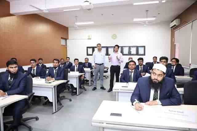 Training of Dhaka metrorail staff by Delhi Metro (DMRC)