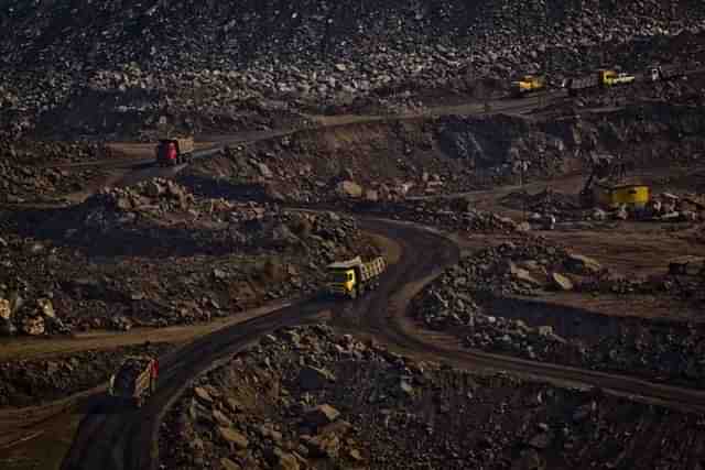 Coal mining in India. (Photo by Daniel Berehulak /Getty Images)