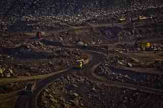 Coal mining in India. (Photo by Daniel Berehulak /Getty Images)