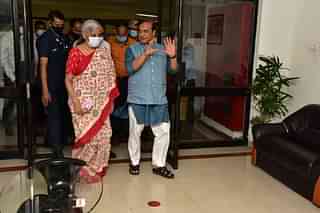 Union Finance Minister Nirmala Sitharaman with Assam CM Himanta Biswa Sarma (Pic Via Twitter)