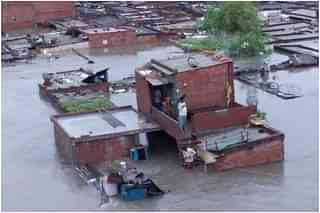 People stranded due to rain in Uttarakhand.
