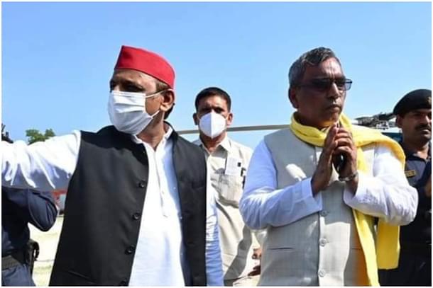 Akhilesh Yadav and Om Prakash Rajbhar