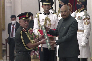 President Kovind conferred honorary rank of General of Indian Army on Nepal Army Chief Prabhu Ram Sharma (Pic Via Twitter)