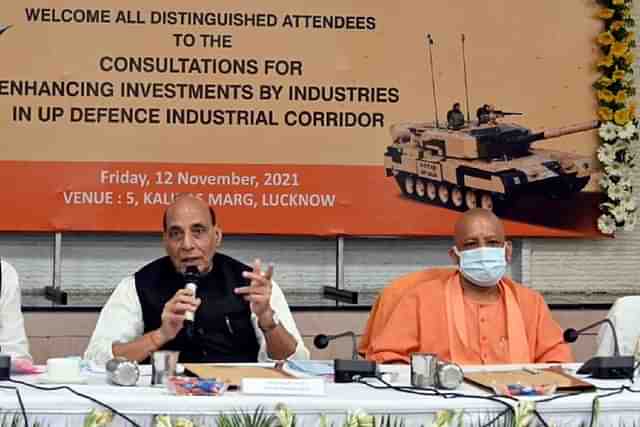 Defence Minister Rajnath Singh with UP CM Yogi Adityanath (Pic Via Twitter)