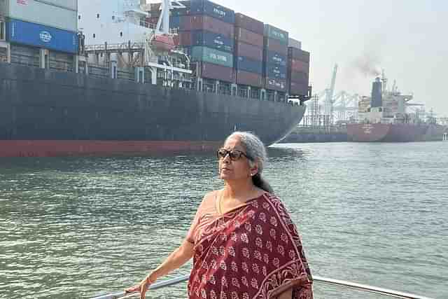 Union Minister of Finance, Nirmala Sitharaman, on her visit to JNPT (CBIC)