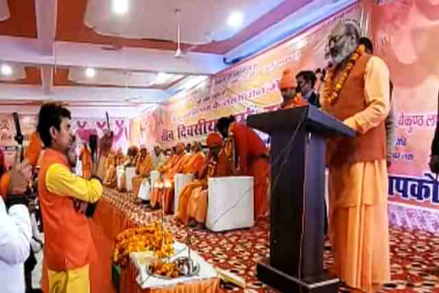 Sadhus at the conclave.