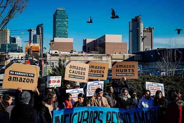 People protesting against Amazon at New York