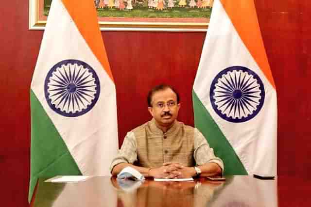 MoS External Affairs V Muraleedharan (Pic Via Twitter)