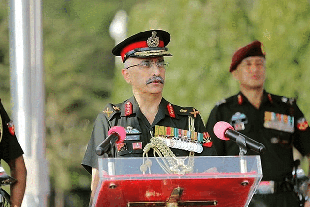 Chief of Army Staff M M  Naravane (@adgpi/Twitter)