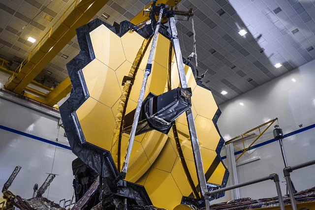 Webb’s primary mirror (Photo: NASA/Twitter)