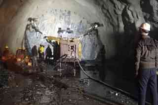 Drilling work in Zojila tunnel project (7 January 2022)