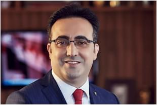 Ilker Ayci. (Wikimedia Commons)