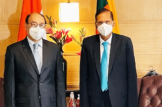 Foreign Secretary Harsh Shringla with Sri Lankan Foreign Minister G L Peiris (Twitter)