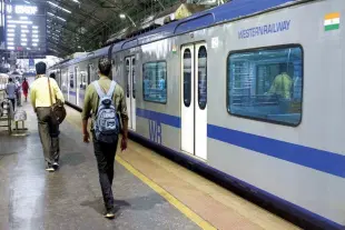 Mumbai Ac Local (Rajendra Aklekar Midday) (Representative Image)