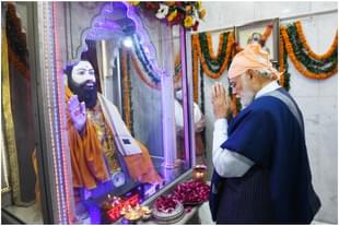PM Modi at Ravidas temple