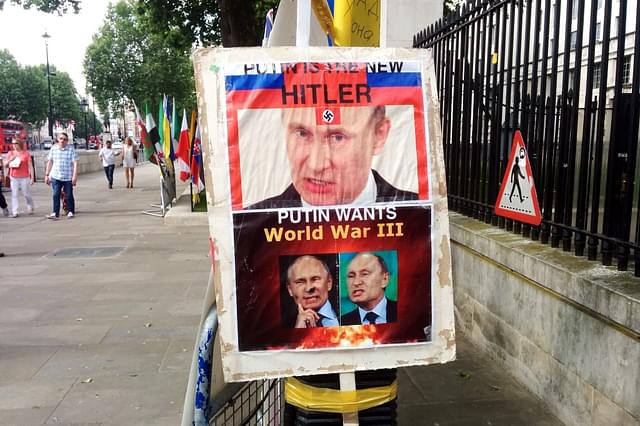 An anti-Putin poster (Flickr) 