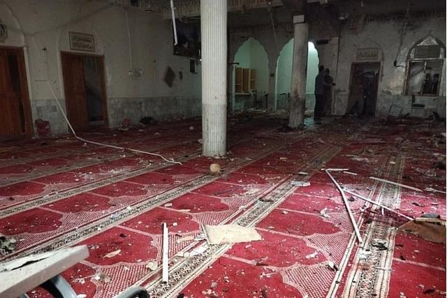 Attack At Shi'ite mosque (bbc)