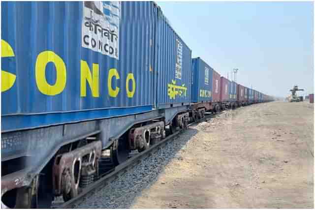 CONCOR freight containers 