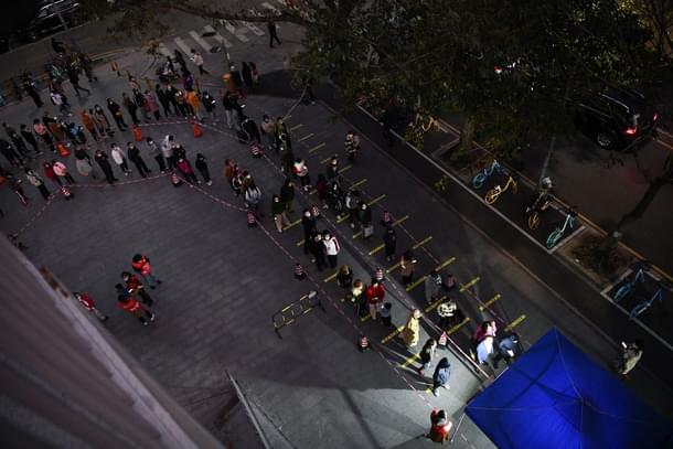 China's tech city of Shenzhen witnesses surge in covid-19 cases, the city is being shut down.