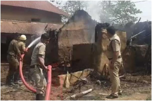 West Bengal police at the site of crime (Twitter)