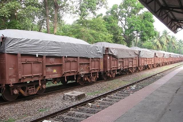 A freight train. (Photo Credits: Aaron C/Wikimedia Commons)