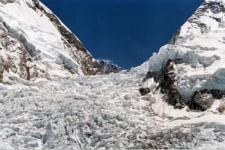 Khumbu Icefall (PC: wikipedia)