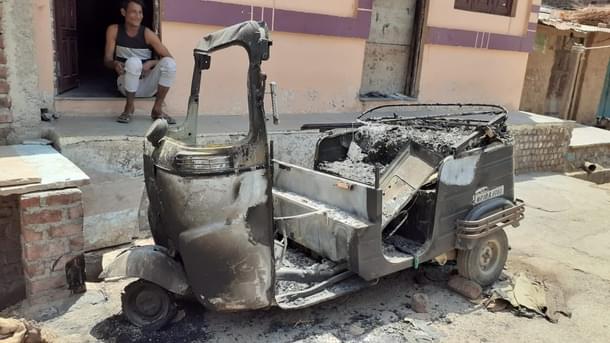 Amit Bhandole's auto