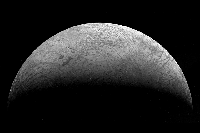 Jupiter's moon Europa captured by Voyager 2 in July 1979 (Photo: Kevin Gill from Nashua, NH, United States/Wikimedia Commons)