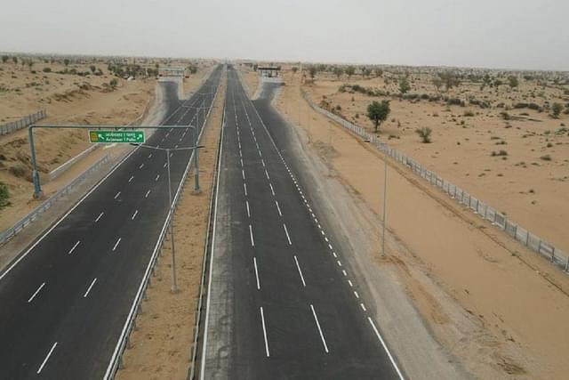 A section of Amritsar - Jamnagar Expressway in Rajasthan (@nitin_gadkari/Twitter)