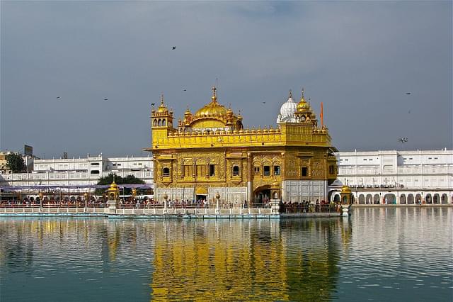 Golden Temple (Wikimedia Commons) 